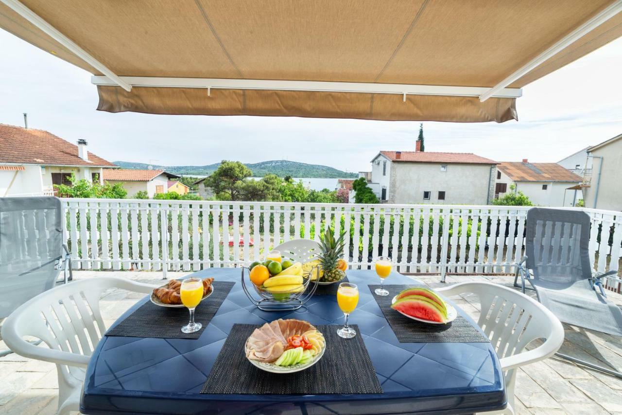 Apartments The Heart Of Croatia Pirovac Eksteriør billede
